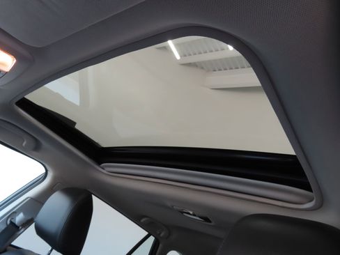 Used 2019 Subaru Outback 2.5i Limited image 23