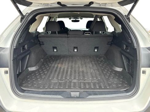 Used 2022 Subaru Outback Premium image 33