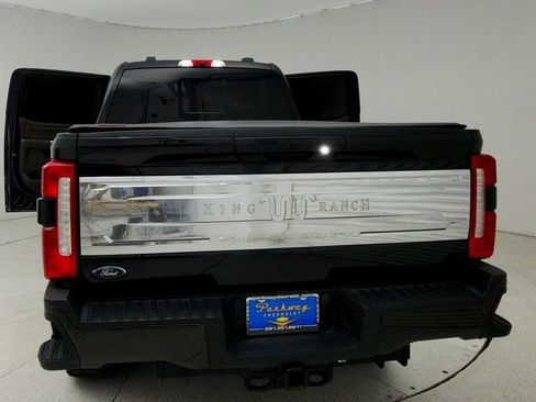 Used 2024 Ford F250 King Ranch AWD/4WD image 12