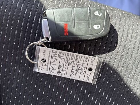 Used 2020 Dodge Journey SE w/ SE Popular Equipment Group image 33