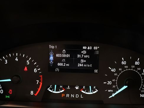 Used 2022 Ford Escape SE FWD image 14