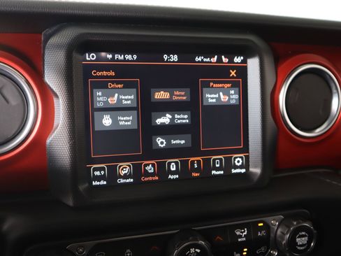 Used 2021 Jeep Wrangler Unlimited Rubicon image 8