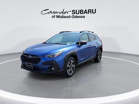 Used 2025 Subaru Crosstrek 2.0i Premium image 4