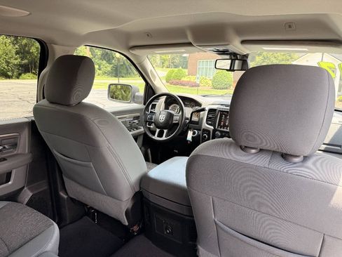 Used 2017 RAM 2500 Big Horn w/ Sport Appearance Group AWD/4WD image 22