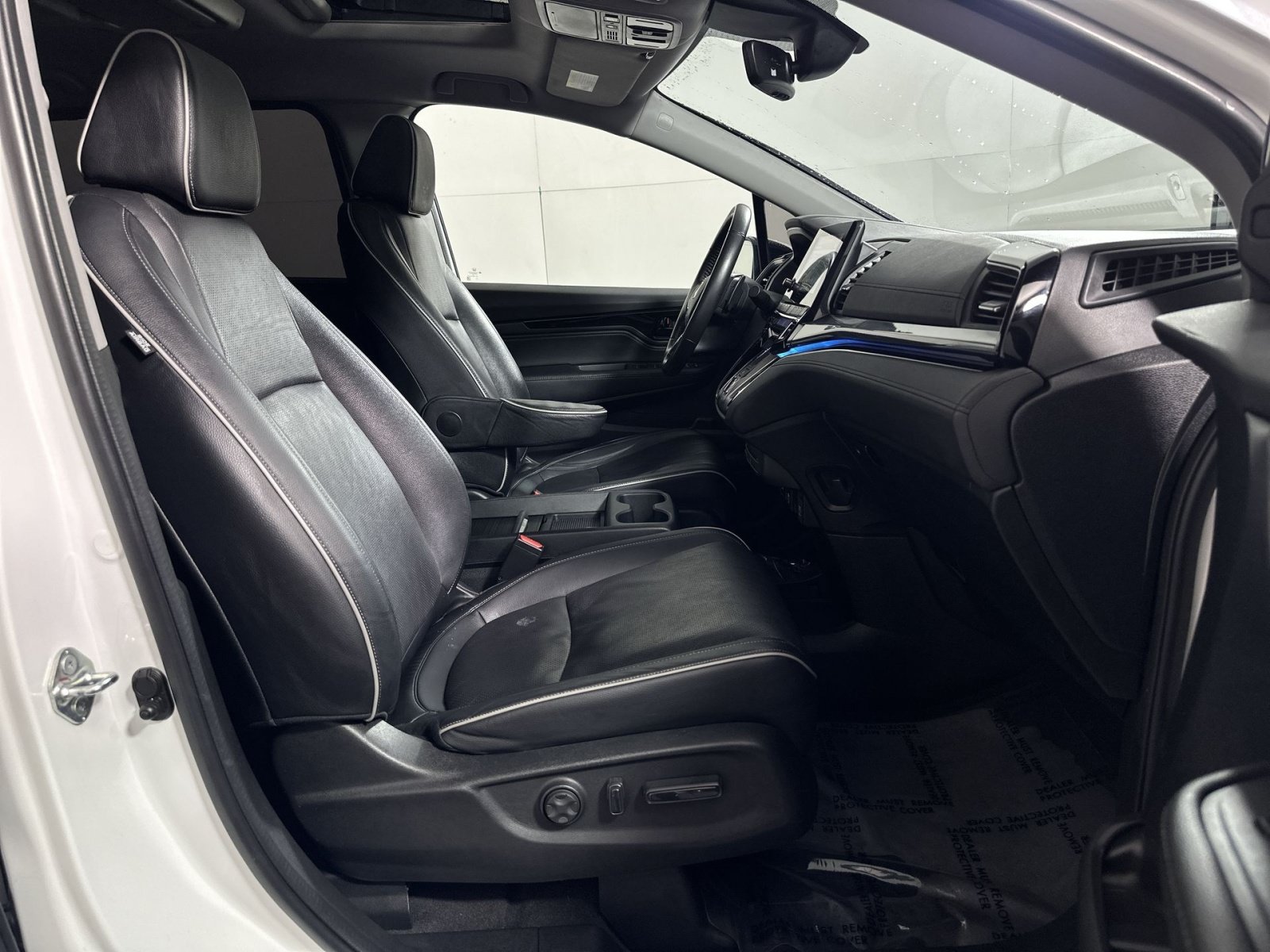 Used 2024 Honda Odyssey Elite image 28