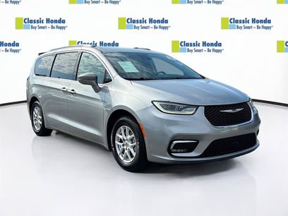 Used 2021 Chrysler Pacifica Touring-L