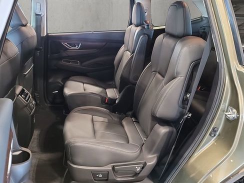 Used 2024 Subaru Ascent Touring image 19
