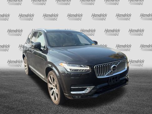 Used 2023 Volvo XC90 B6 Ultimate w/ Lounge Package AWD/4WD image 3