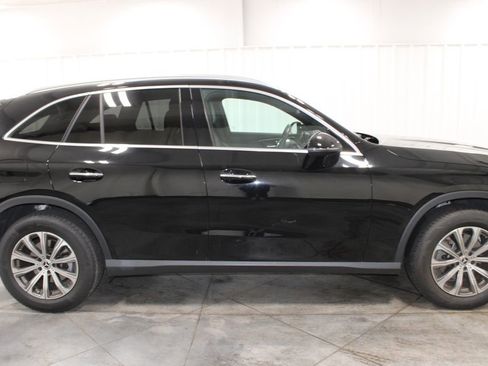 Used 2024 Mercedes-Benz GLC 300 4MATIC image 13
