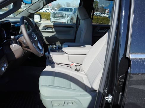 New 2026 GMC Sierra 1500 SLE AWD/4WD image 9