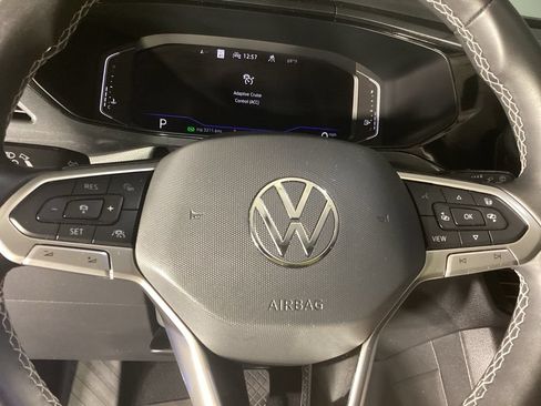 Used 2022 Volkswagen Taos SEL AWD/4WD image 20