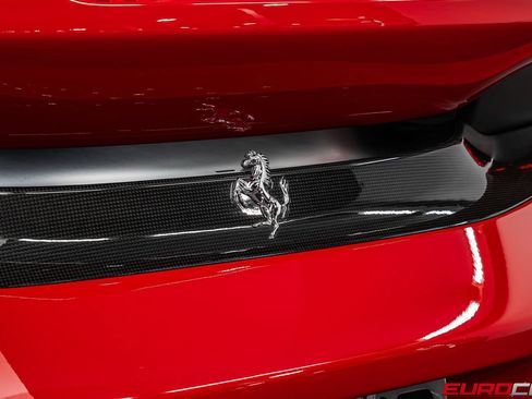 Used 2019 Ferrari 488 Pista Coupe RWD image 30