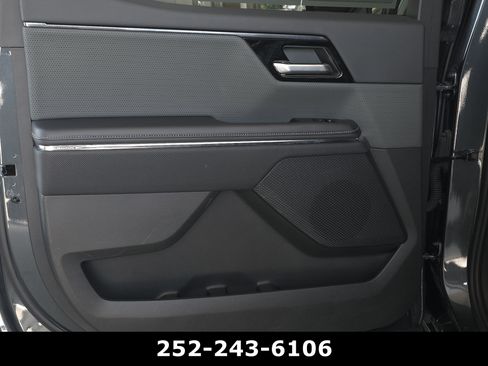Used 2026 GMC Sierra EV AT4 AWD/4WD image 37