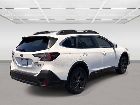 Certified 2022 Subaru Outback Onyx Edition XT AWD/4WD image 5