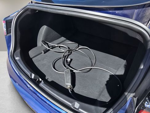 Used 2019 Tesla Model 3 Standard Range Plus image 29