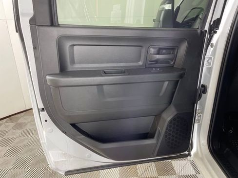 New 2024 RAM 5500 Tradesman w/ Chrome Appearance Group image 33