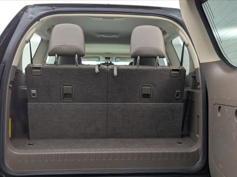 Used 2016 Lexus GX 460 w/ Premium Package image 17