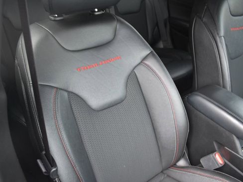 Used 2024 Jeep Compass Trailhawk AWD/4WD image 22