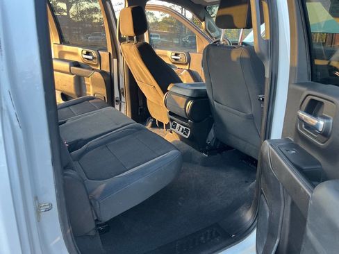 Used 2020 Chevrolet Silverado 2500 LT w/ Convenience Package image 40