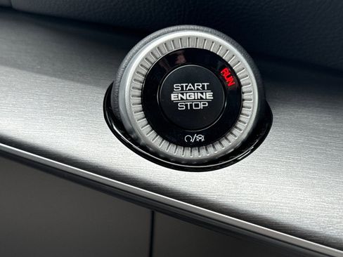 New 2026 Jeep Grand Wagoneer Limited image 21