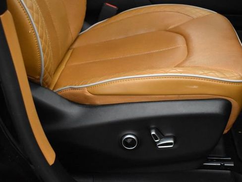 Used 2022 Chrysler Pacifica Pinnacle image 45