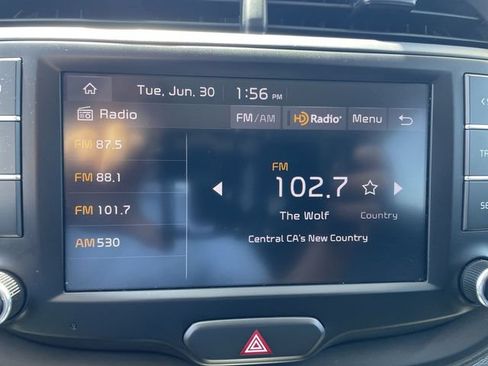 Used 2024 Kia Soul LX w/ Option Group 015 FWD image 13