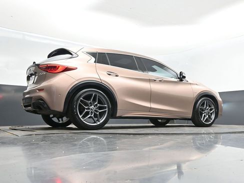 Used 2018 INFINITI QX30 Sport w/ Sport Leather Package image 43