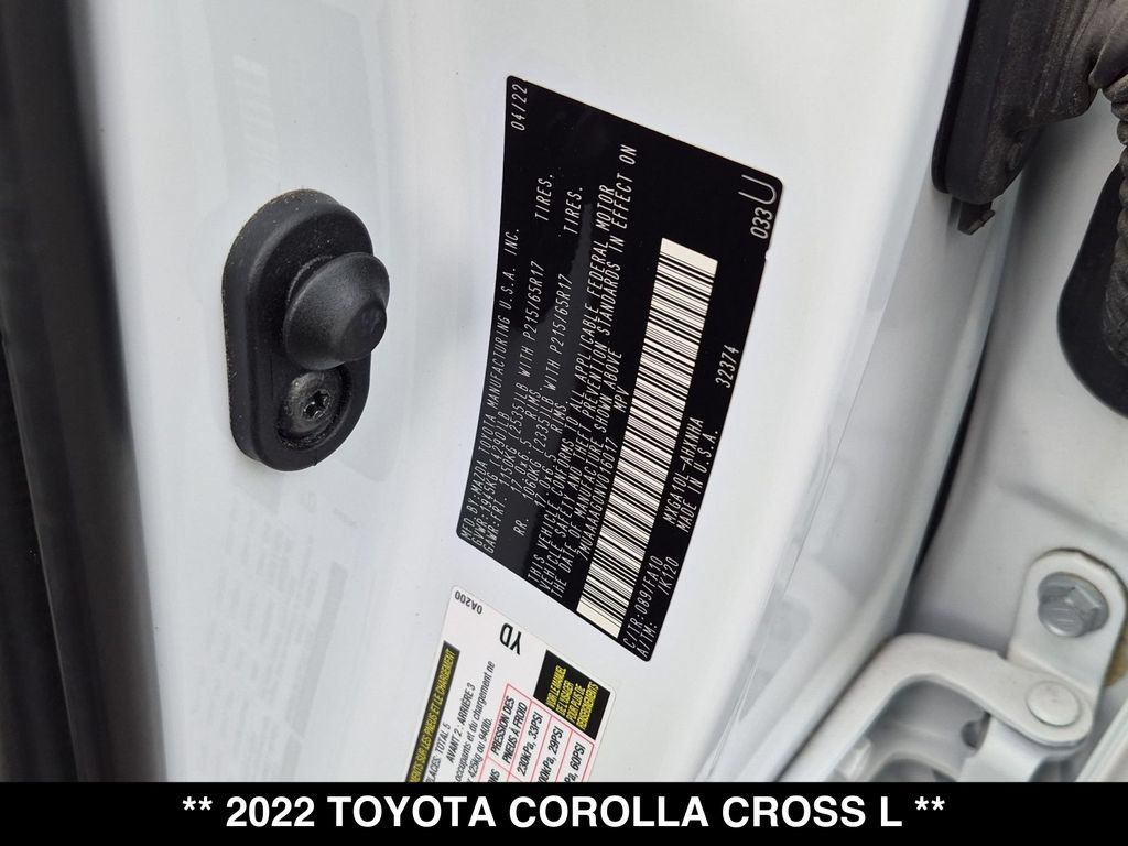 Used 2022 Toyota Corolla Cross L FWD image 30