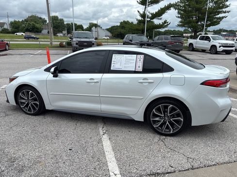 Used 2022 Toyota Corolla SE w/ Carpet Mat Package (TMS) FWD image 17
