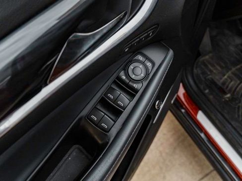 Used 2022 Buick Enclave Premium image 19