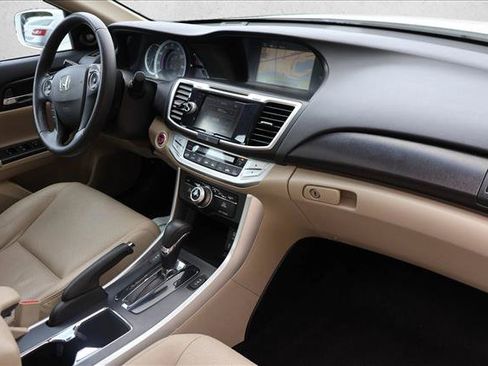 Used 2013 Honda Accord EX-L image 29
