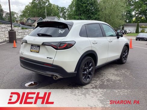 Used 2025 Honda HR-V Sport image 7
