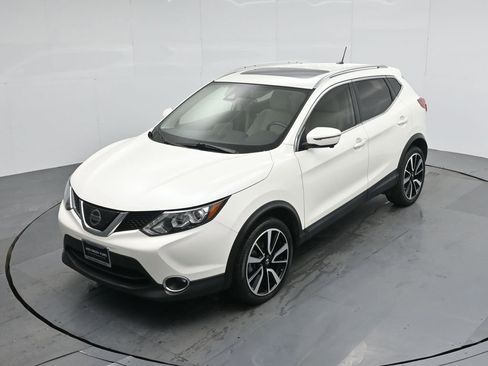 Used 2019 Nissan Rogue Sport SL w/ Premium Package image 36