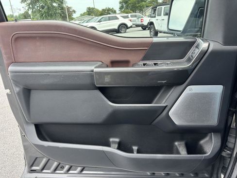 Used 2022 Ford F150 Lariat w/ Equipment Group 502A High AWD/4WD image 32