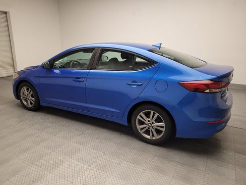 Used 2017 Hyundai Elantra SE image 3