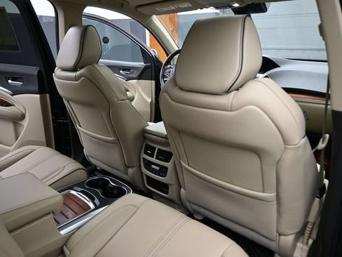 Used 2017 Acura MDX FWD w/ Advance Package image 24