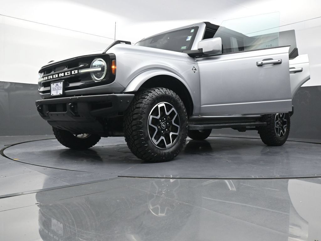 Used 2021 Ford Bronco Outer Banks AWD/4WD image 31