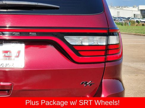 Used 2022 Dodge Durango R/T RWD image 16