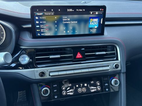 Used 2025 Genesis G70 2.5T w/ Sport Prestige Package image 11