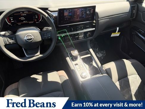 New 2026 Nissan Pathfinder Platinum AWD/4WD image 14