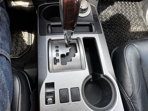 Used 2019 Toyota 4Runner 4WD image 17