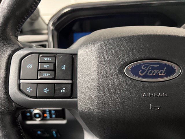Used 2024 Ford F350 Lariat w/ Black Appearance Package AWD/4WD image 31