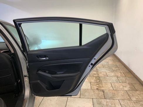 Used 2023 Nissan Altima 2.5 SL image 38