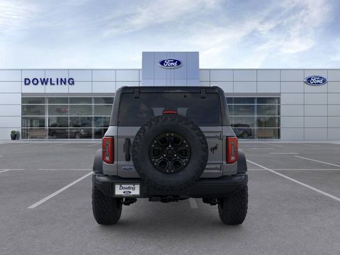 New 2025 Ford Bronco Badlands w/ Sasquatch Package image 5