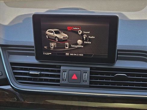 Used 2018 Audi Q5 2.0T Premium image 15