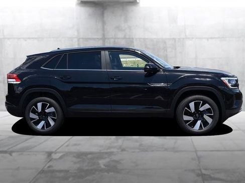 New 2026 Volkswagen Atlas Cross Sport SE FWD image 5