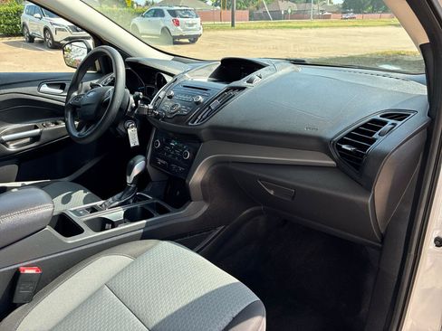 Used 2018 Ford Escape SE AWD/4WD image 44