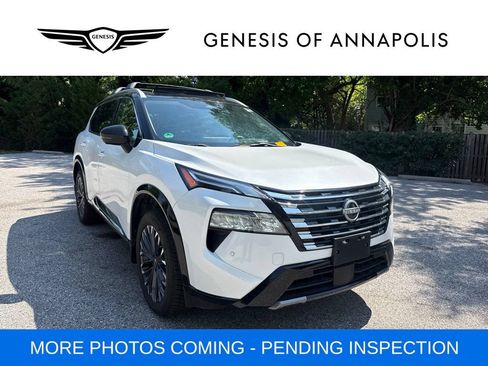 Used 2024 Nissan Rogue Platinum w/ Platinum Premium Package AWD/4WD image 1