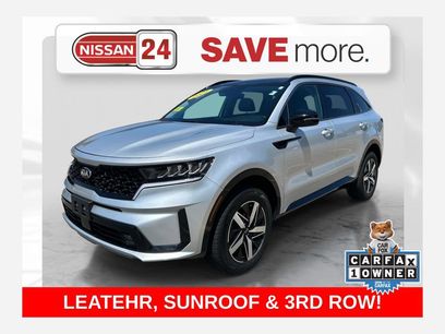 Used 2021 Kia Sorento EX w/ Panoramic Sunroof Package
