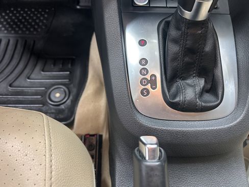 Used 2014 Volkswagen Jetta SE image 16